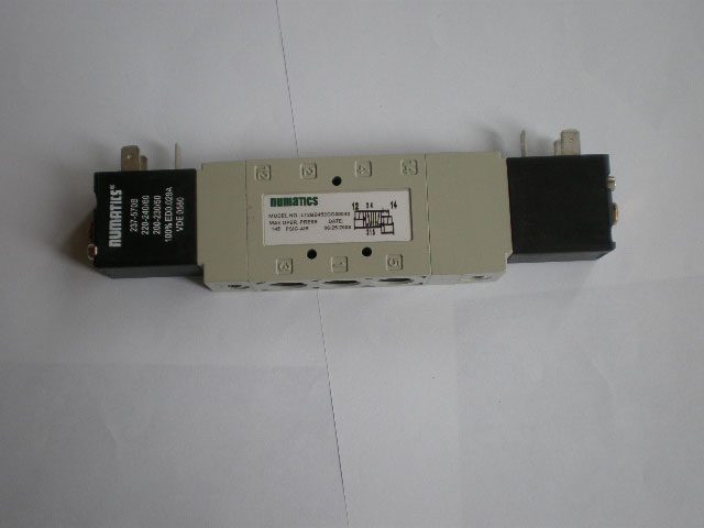 L1電磁閥匯流板連接